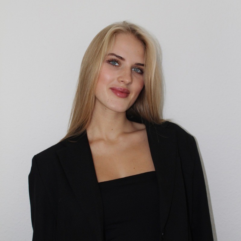 Elina